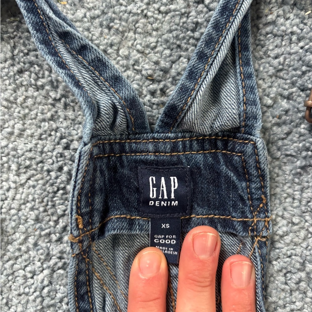 Overalls Shorts - Picture 2 of 2